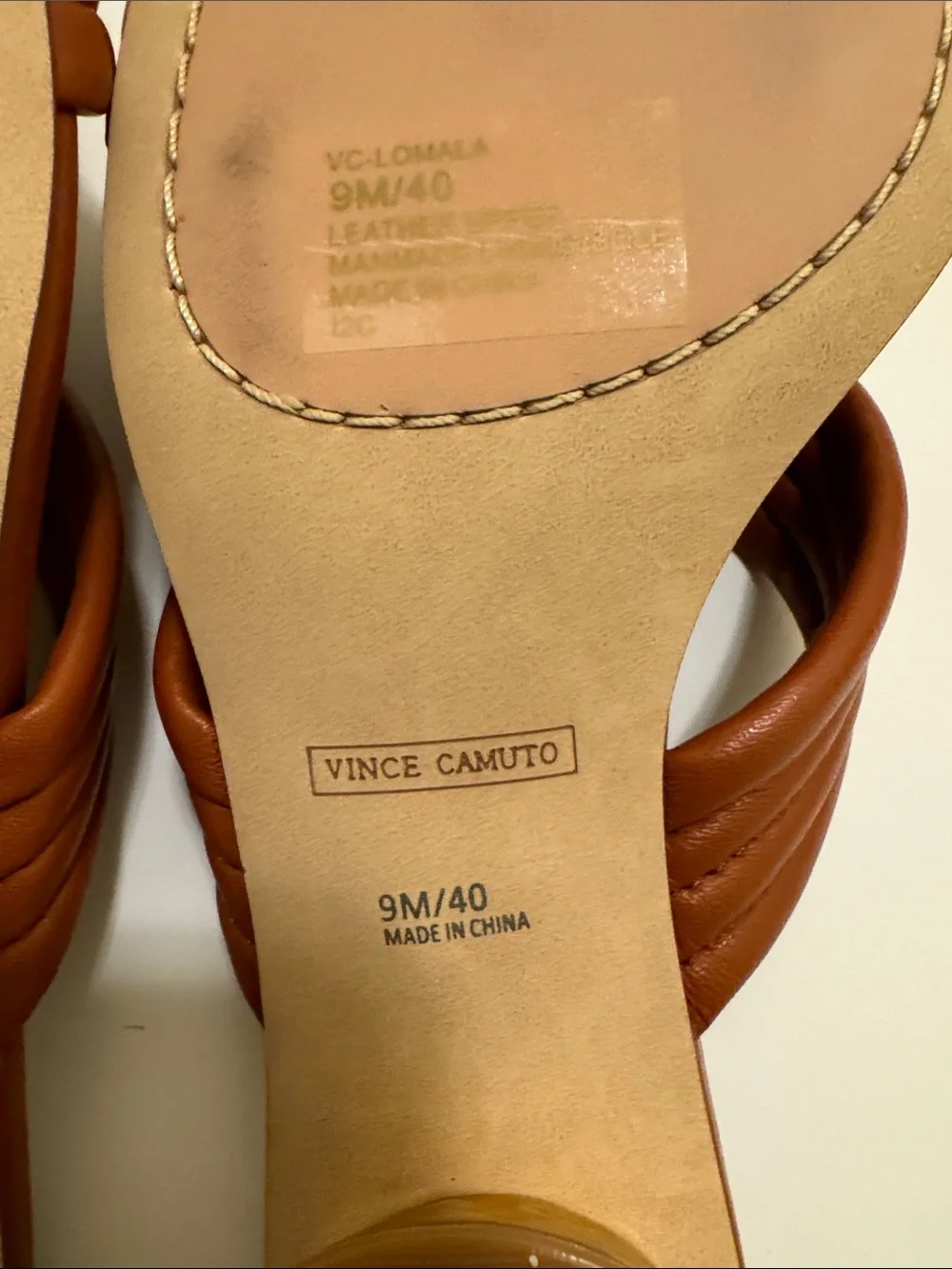 NiB Vince Camuto Lomata Sandals